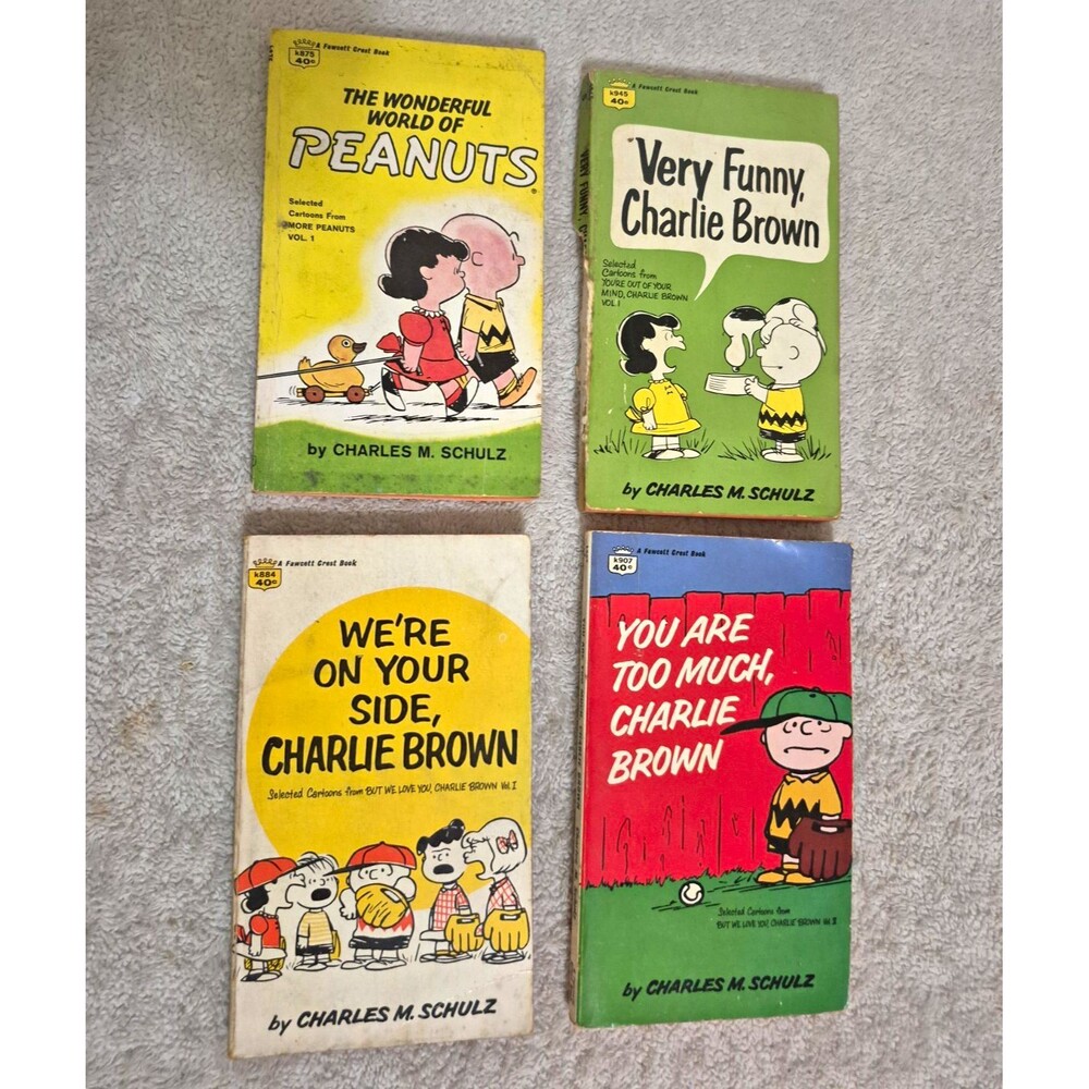 Vintage 1966 Paperback Book Lot Peanuts/Charlie Brown Charles M. Schulz